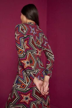 Farm Rio Mystic Trip Lenzing™ Ecovero™ Jersey Dress 12 Farm Rio Mystic Trip Lenzing™ Ecovero™ Jersey Dress -Farm Rio 301939 05 1