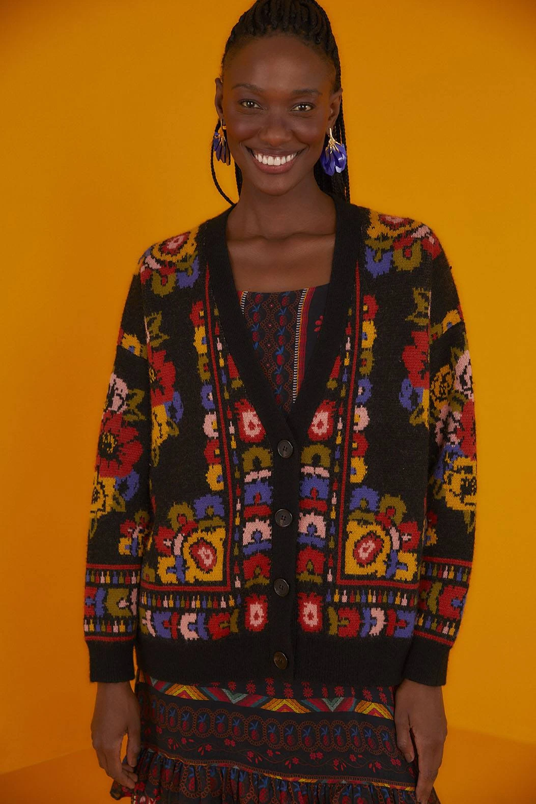 Farm Rio Black Flowers Tapestry Cardigan 3 Farm Rio Black Flowers Tapestry Cardigan