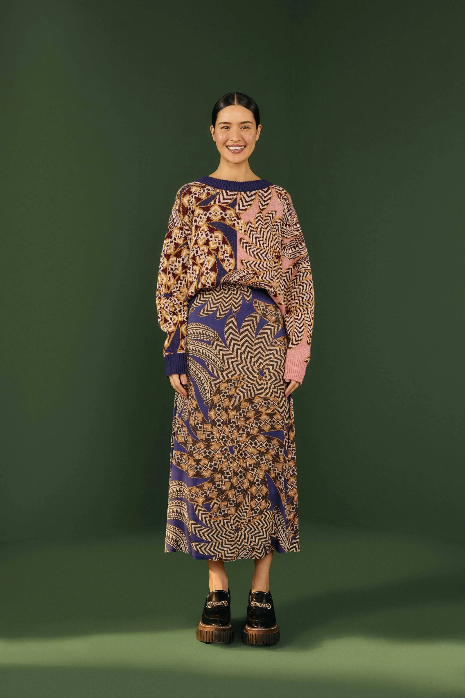 Farm Rio Navy Yawanawa Vanahu Lenzing™ Ecovero™ Viscose Midi Skirt 3 Farm Rio Navy Yawanawa Vanahu Lenzing™ Ecovero™ Viscose Midi Skirt