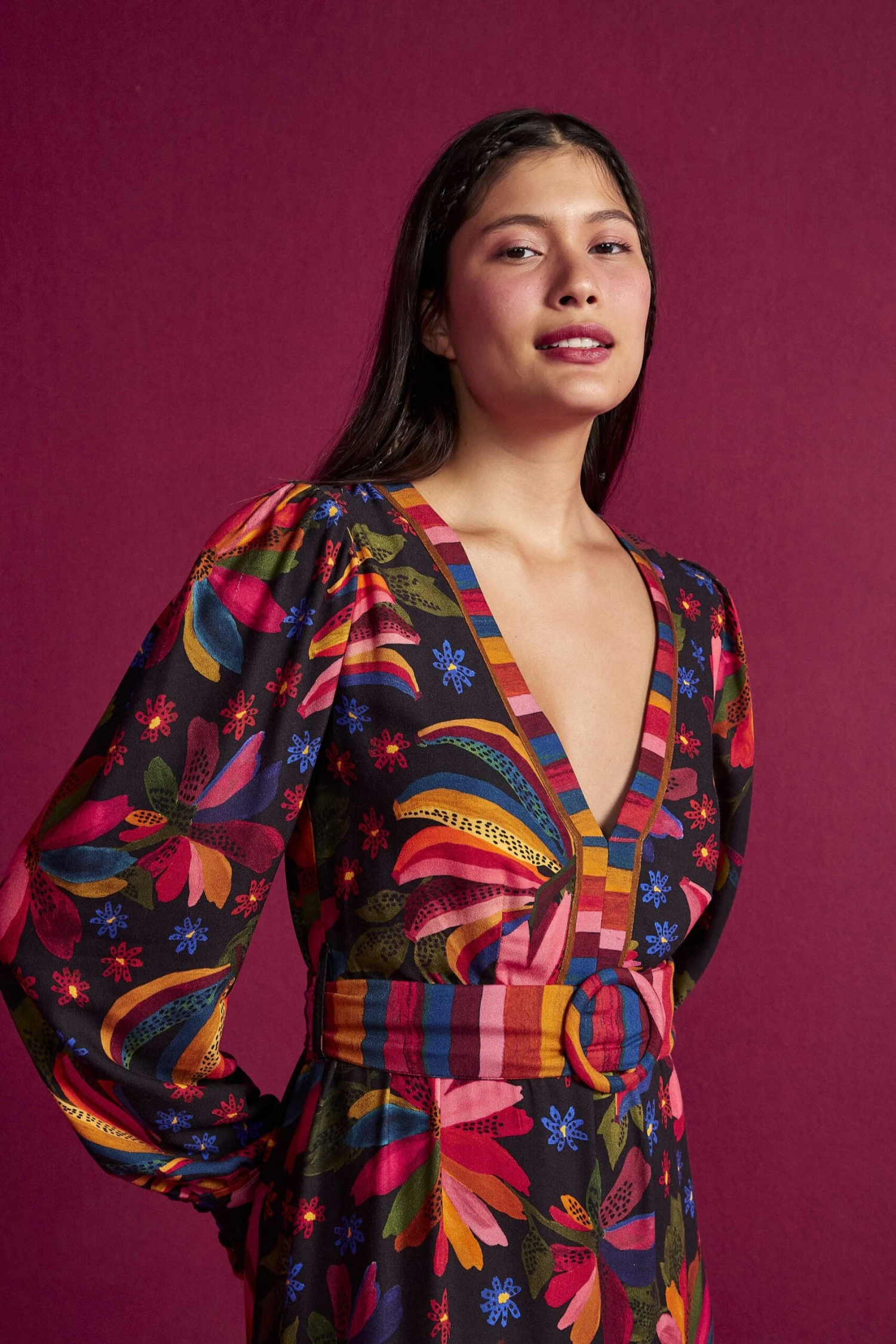 Farm Rio Black Banana Sky Lenzing™ Ecovero™ ViscoseMaxi Dress 5 Farm Rio Black Banana Sky Lenzing™ Ecovero™ ViscoseMaxi Dress - Image 3