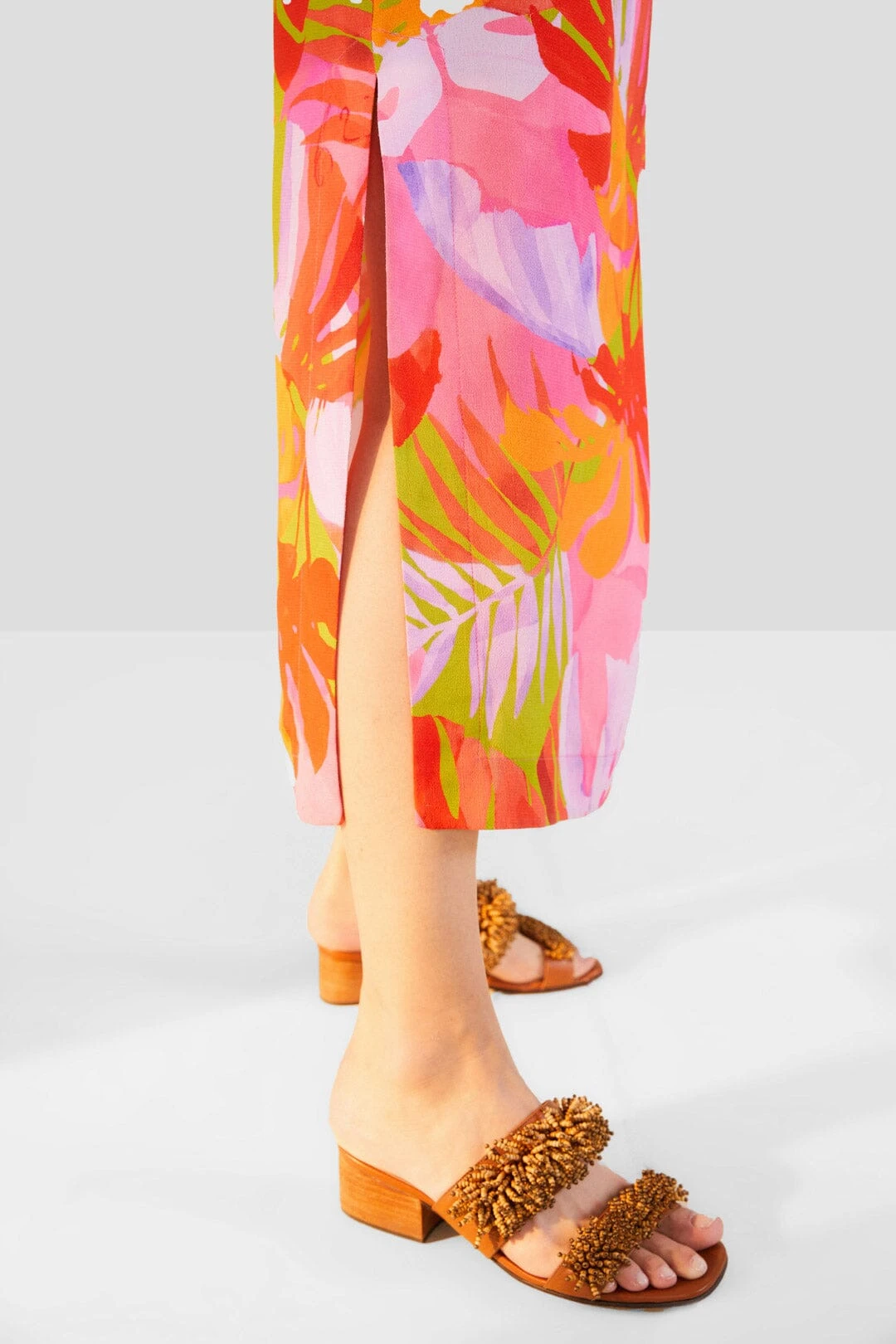 Farm Rio Colorful Leaves Midi Dress 7 Farm Rio Colorful Leaves Midi Dress - Image 5