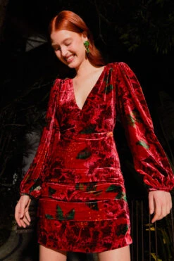 Farm Rio Red Shiny Flowers Mini Dress 8 Farm Rio Red Shiny Flowers Mini Dress -Farm Rio 303911 05 5bba9f8d 30bf 410e 898b 408deb088778