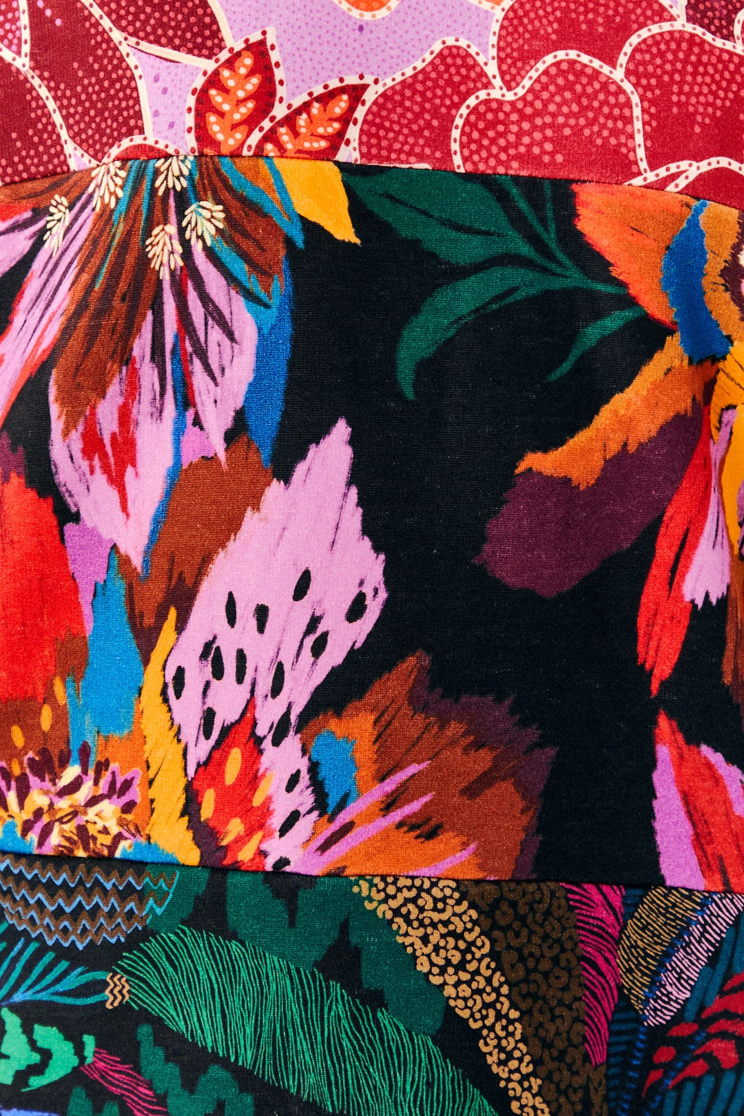 Farm Rio Lilac Mixed Prints Sweatshirt 6 Farm Rio Lilac Mixed Prints Sweatshirt - Image 4