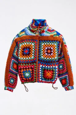 Farm Rio Crochet Colorful Forest Reversible Puffer Jacket 13 Farm Rio Crochet Colorful Forest Reversible Puffer Jacket -Farm Rio 304119 06