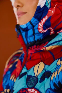 Farm Rio Black Graphic Floral Reversible Puffer Jacket -Farm Rio 304120 004