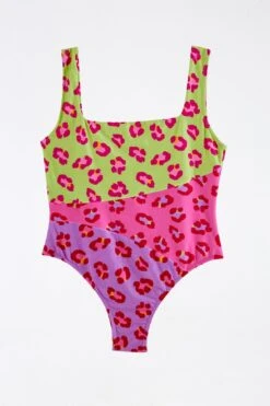 Farm Rio Maxi Leopard Patch One Piece Swimsuit 11 Farm Rio Maxi Leopard Patch One Piece Swimsuit -Farm Rio 304300 05