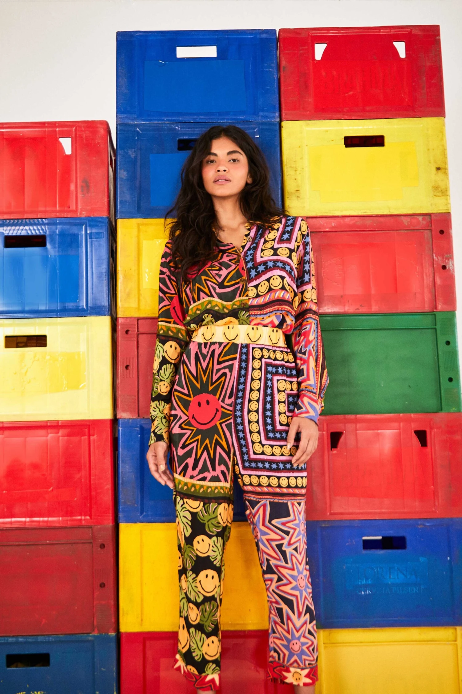 Farm Rio Patchwork Tapestry Smiley® Pants 5 Farm Rio Patchwork Tapestry Smiley® Pants - Image 3