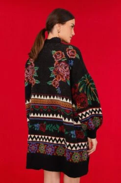 Farm Rio Black Flower Tapestry Cardigan 9 Farm Rio Black Flower Tapestry Cardigan -Farm Rio 305387 01