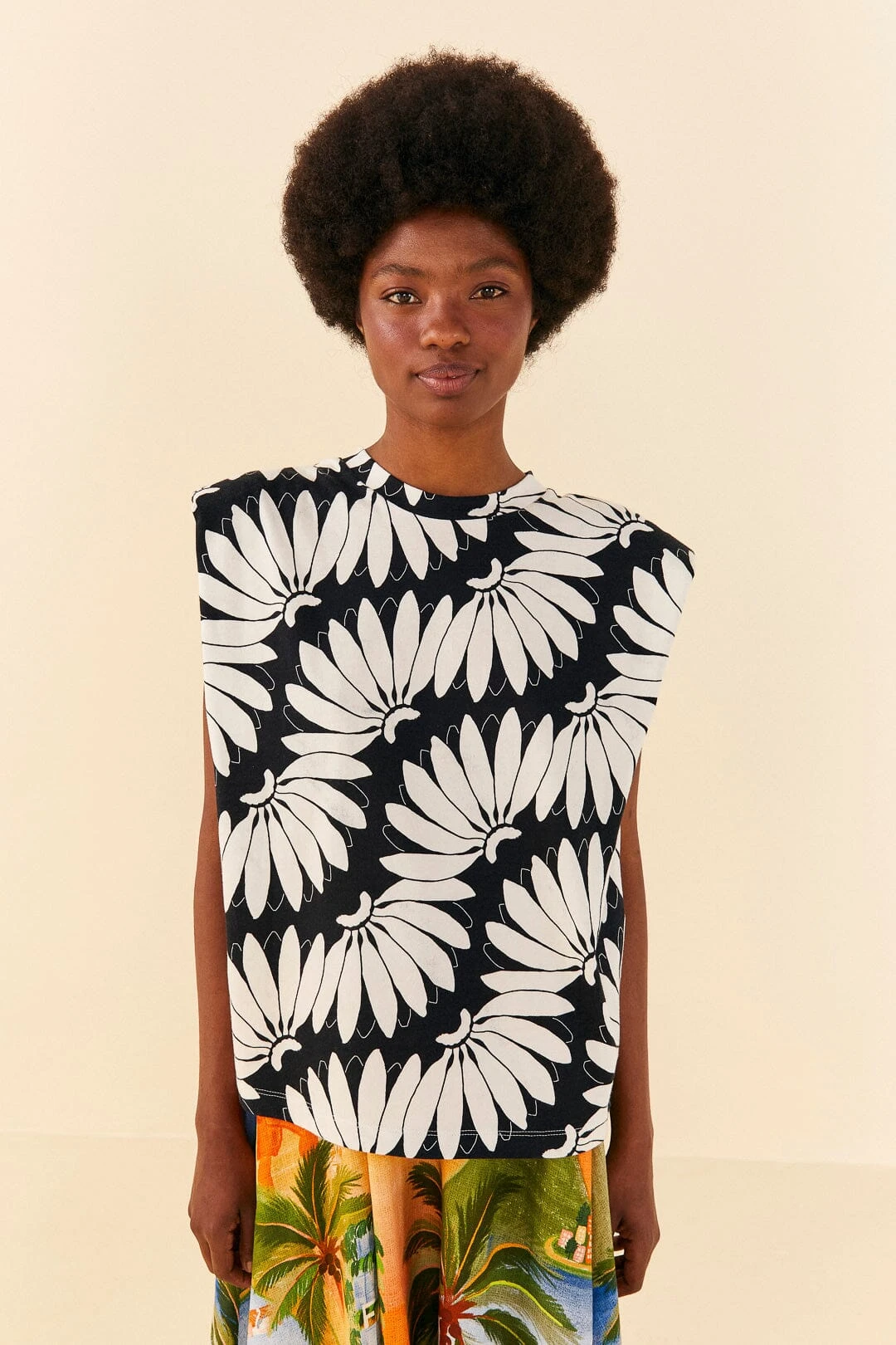 Farm Rio Black Copacabana Organic Cotton T-Shirt 3 Farm Rio Black Copacabana Organic Cotton T-Shirt