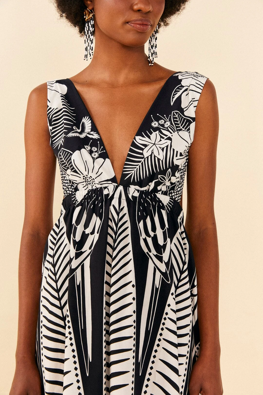 Black Macaw Elegance Maxi Dress 4 Black Macaw Elegance Maxi Dress - Image 2