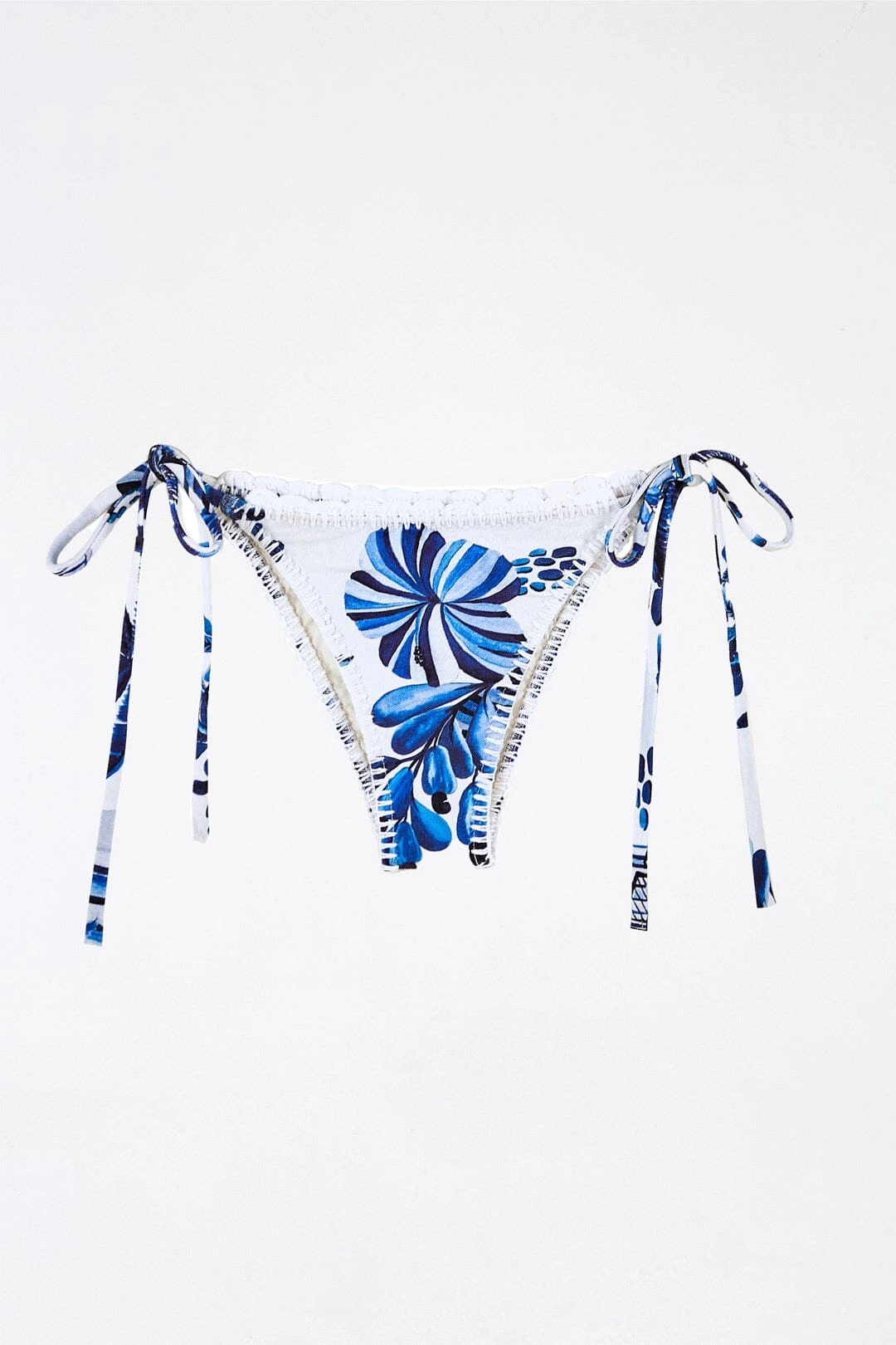 Farm Rio Sweet Rio Side Tie Bikini Bottom 7 Farm Rio Sweet Rio Side Tie Bikini Bottom - Image 5