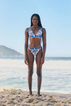 Farm Rio Sweet Rio Bikini Top 10 Farm Rio Sweet Rio Bikini Top -Farm Rio 307103 02