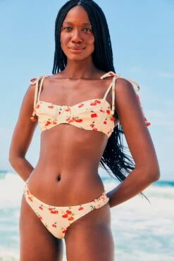 Farm Rio Pitanga Cherry Tie Strap Bikini Top 9 Farm Rio Pitanga Cherry Tie Strap Bikini Top -Farm Rio 307152 01