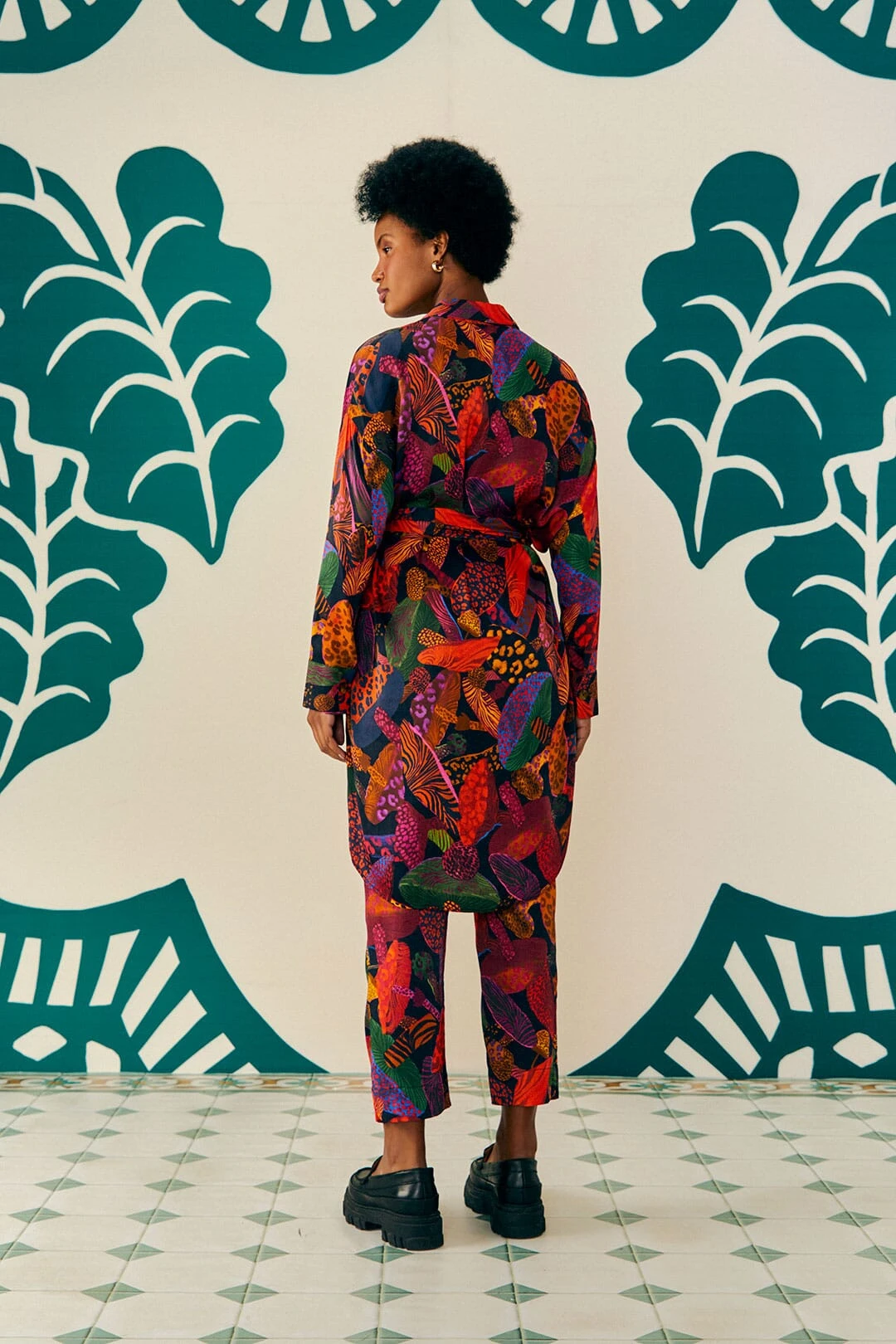 Farm Rio Leopard Mushroom Lenzing™ Ecovero™ Viscose Shirtdress 4 Farm Rio Leopard Mushroom Lenzing™ Ecovero™ Viscose Shirtdress - Image 2