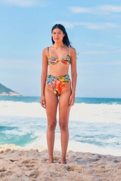 Farm Rio Colorful Banana Bikini Bottom 10 Farm Rio Colorful Banana Bikini Bottom -Farm Rio 308507 02