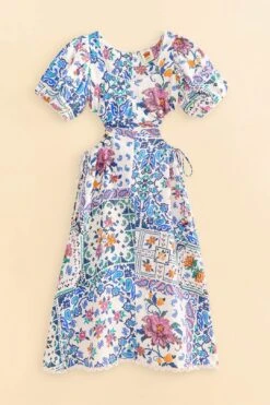 Farm Rio Off-White Romantic Bandanas Midi Dress 11 Farm Rio Off-White Romantic Bandanas Midi Dress -Farm Rio 309191 05