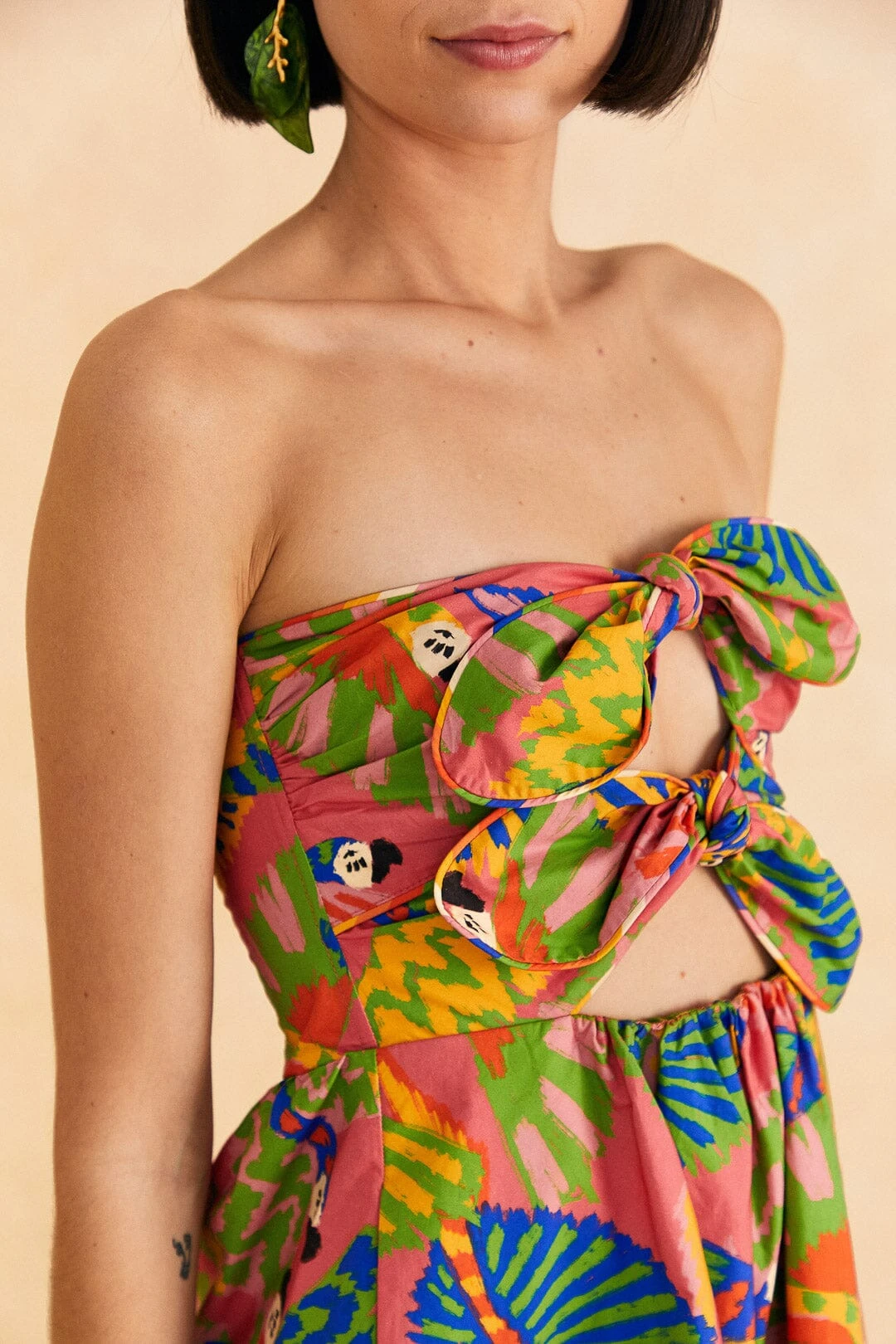 Farm Rio Coral Graphic Macaws Organic Cotton Mini Dress 5 Farm Rio Coral Graphic Macaws Organic Cotton Mini Dress - Image 3