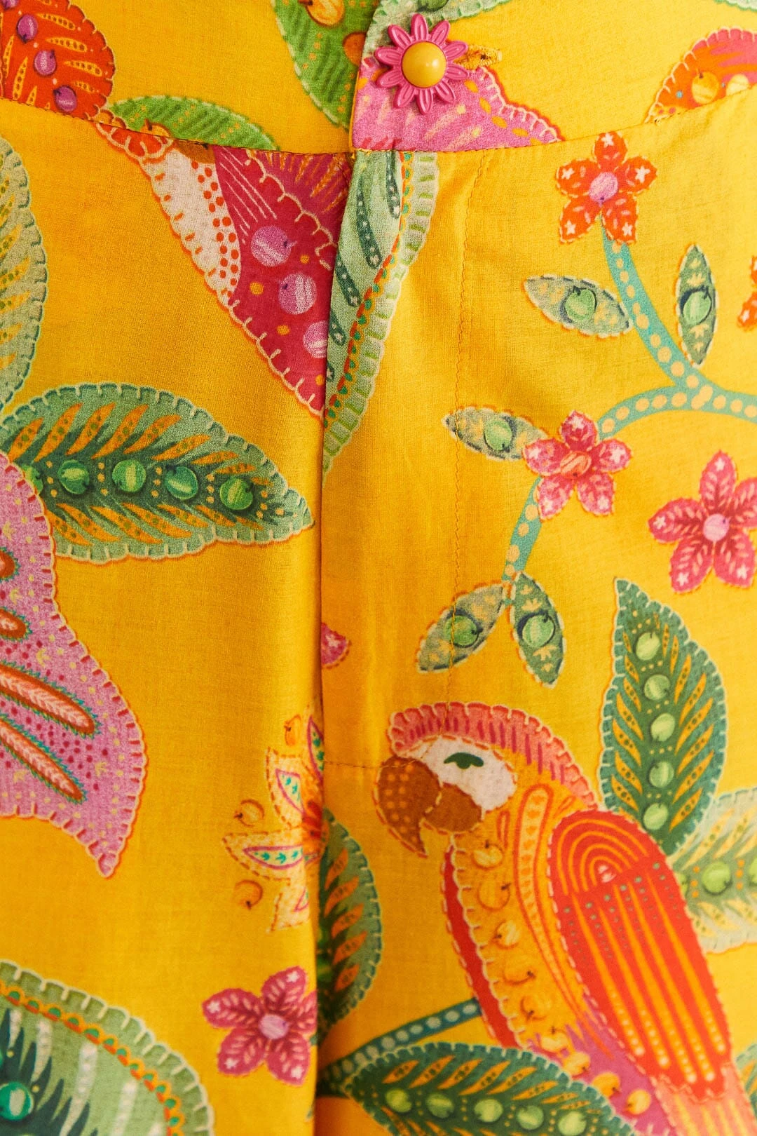 Farm Rio Yellow Macaw Bloom Pants 7 Farm Rio Yellow Macaw Bloom Pants - Image 5