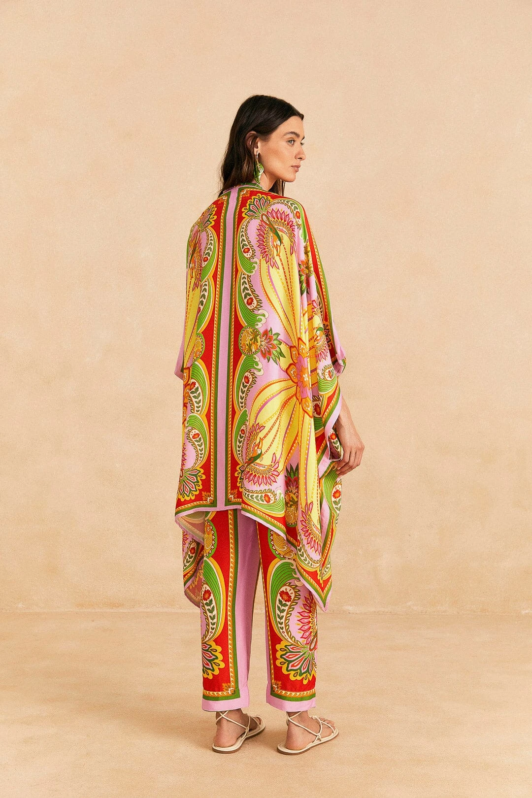 Farm Rio Beach Toucans Scarf Lenzing™ Ecovero™ Viscose Kimono 6 Farm Rio Beach Toucans Scarf Lenzing™ Ecovero™ Viscose Kimono - Image 4