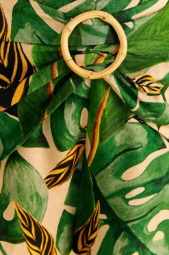 Farm Rio Tropical Leaves Shorts 12 Farm Rio Tropical Leaves Shorts -Farm Rio 310644 05