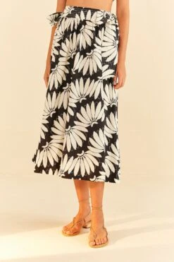 Farm Rio Black Copacabana Bow Midi Skirt 10 Farm Rio Black Copacabana Bow Midi Skirt -Farm Rio 311375 03