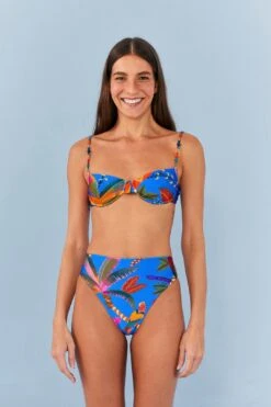 Farm Rio Blue Macaw Party High Waisted Bikini Bottom 8 Farm Rio Blue Macaw Party High Waisted Bikini Bottom -Farm Rio 311540 02