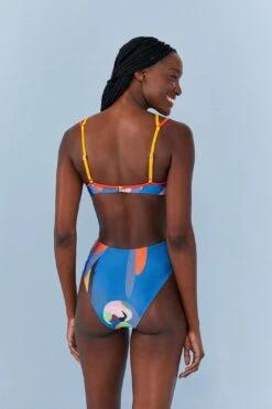 Farm Rio Araraquara One Piece Swimsuit 12 Farm Rio Araraquara One Piece Swimsuit -Farm Rio 311716 05