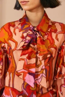 Farm Rio Rose Wild Horses Bow Neck Tie Blouse 10 Farm Rio Rose Wild Horses Bow Neck Tie Blouse -Farm Rio 312022 03