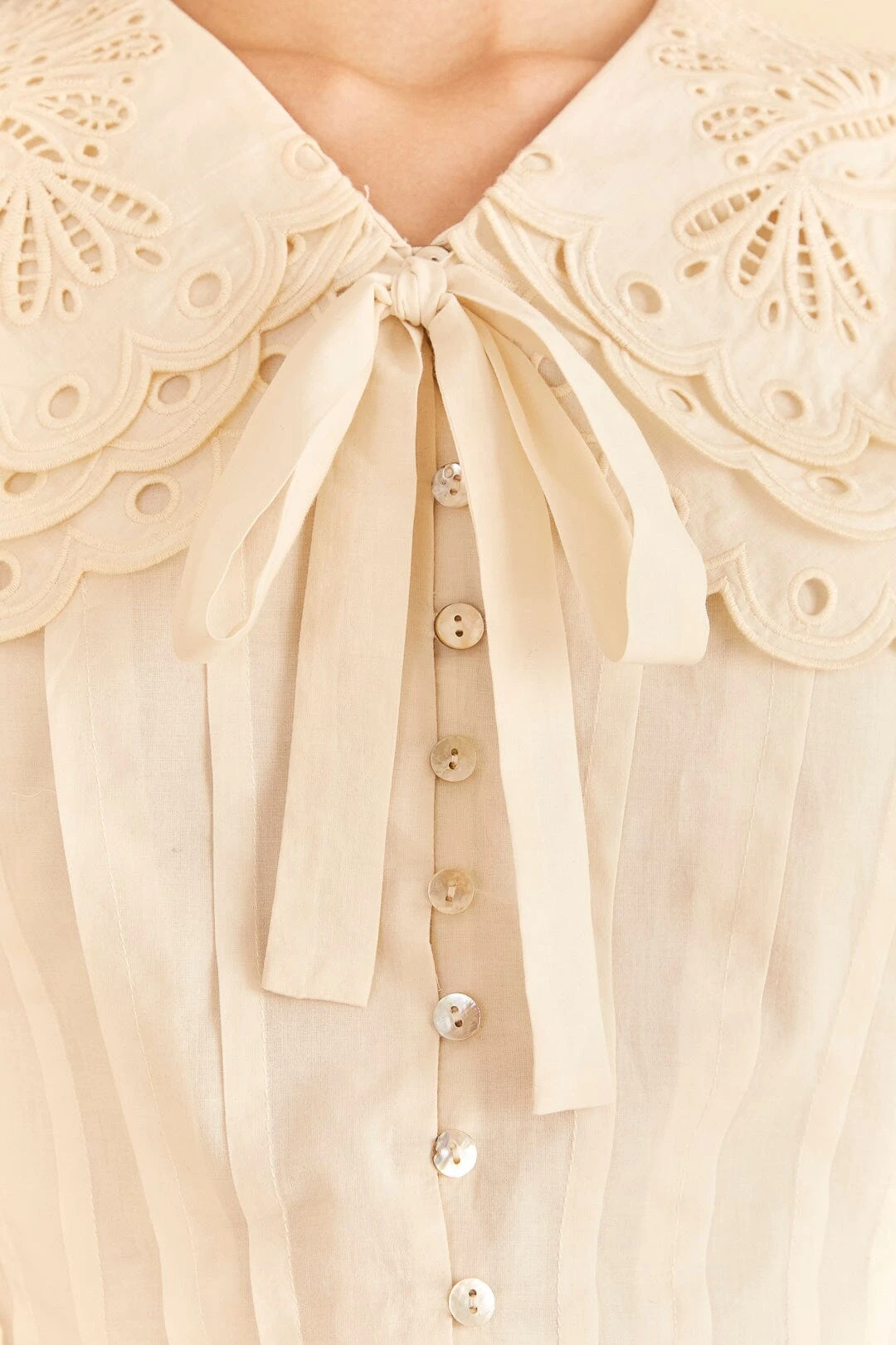 Farm Rio Off-White Richelieu Big Collar Blouse 7 Farm Rio Off-White Richelieu Big Collar Blouse - Image 5
