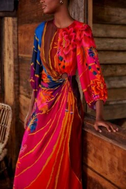 Farm Rio Vintage Wave Circle Cut-Out Midi Dress -Farm Rio 312373 03