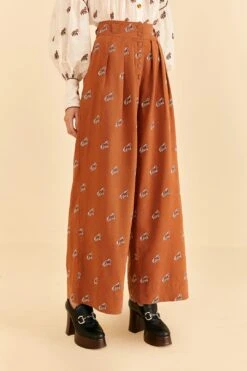 Farm Rio Caramel Embroidered Horses Pants 10 Farm Rio Caramel Embroidered Horses Pants -Farm Rio 312388 03