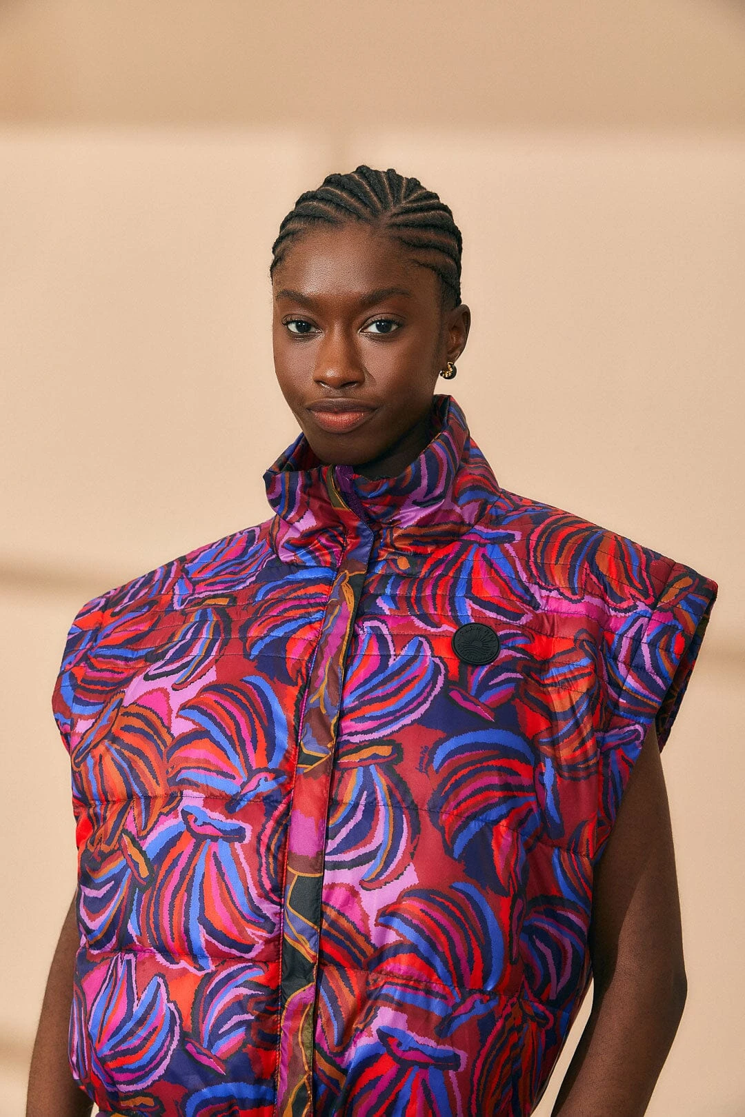 Farm Rio Black Wild Horses Reversible Puffer Jacket 5 Farm Rio Black Wild Horses Reversible Puffer Jacket - Image 3