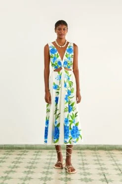 Farm Rio 38 Farm Rio Off-White Romantic Garden Midi Dress
