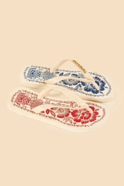 Farm Rio Mixed Pineapple Garden Havaianas Sandals