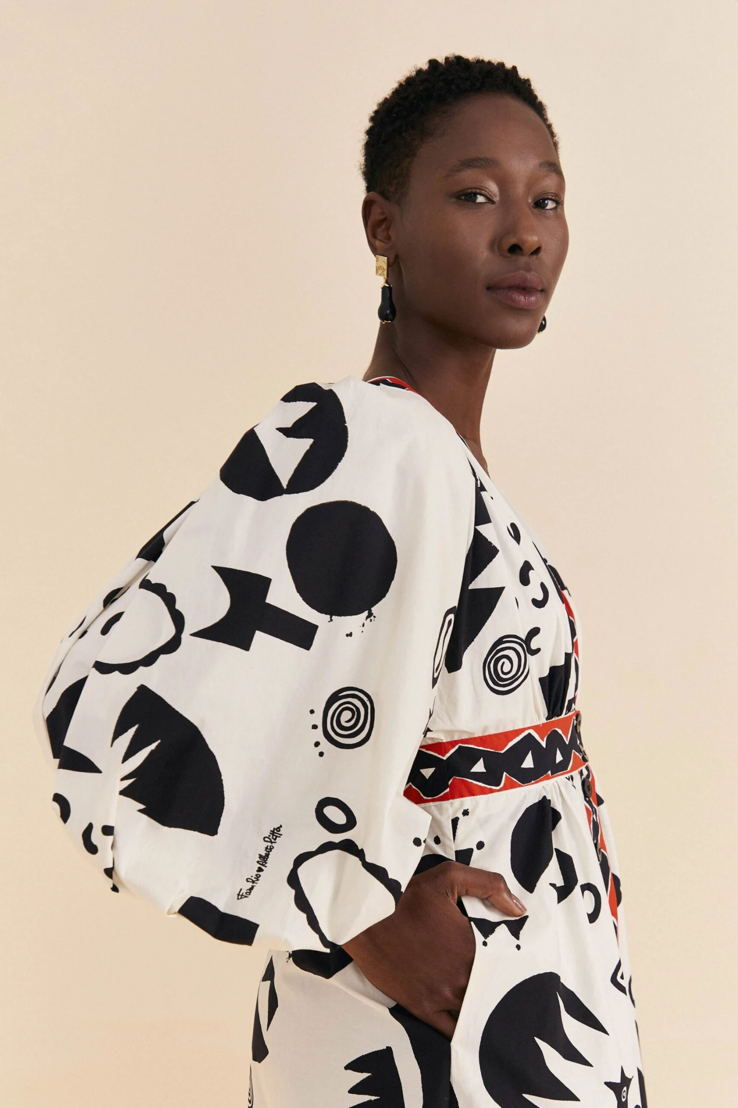 Farm Rio Off-White Pitta Soul Puff Sleeve Midi Dress 4 Farm Rio Off-White Pitta Soul Puff Sleeve Midi Dress - Image 2