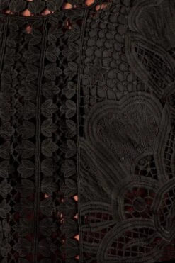 Farm Rio Black Alucina Luz Guipire Crop Top -Farm Rio 314508 05