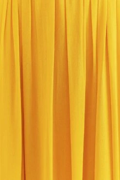 Farm Rio Yellow Sleeveless Maxi Dress With Sun Buckle 12 Farm Rio Yellow Sleeveless Maxi Dress With Sun Buckle -Farm Rio 314753 05