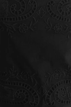 Farm Rio Black Embroidered Blouse 9 Farm Rio Black Embroidered Blouse -Farm Rio 318256 04