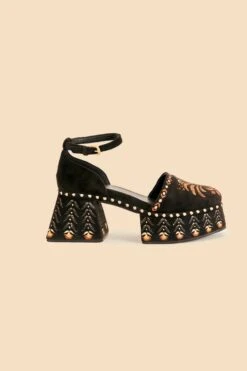 Farm Rio Black Velvet High Sandal 8 Farm Rio Black Velvet High Sandal -Farm Rio 319818 03