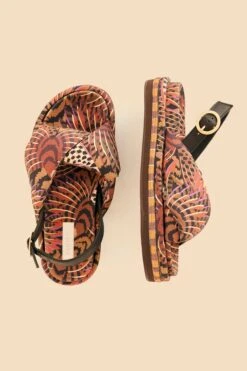 Farm Rio Caramel Macawmouflage Puffy Flat Sandal -Farm Rio 319838 04