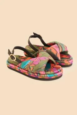 Farm Rio Banana Leaves Puffy Flat Sandal